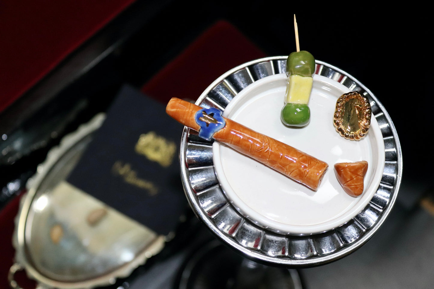CIGAR & OLIVE ASHTRAY