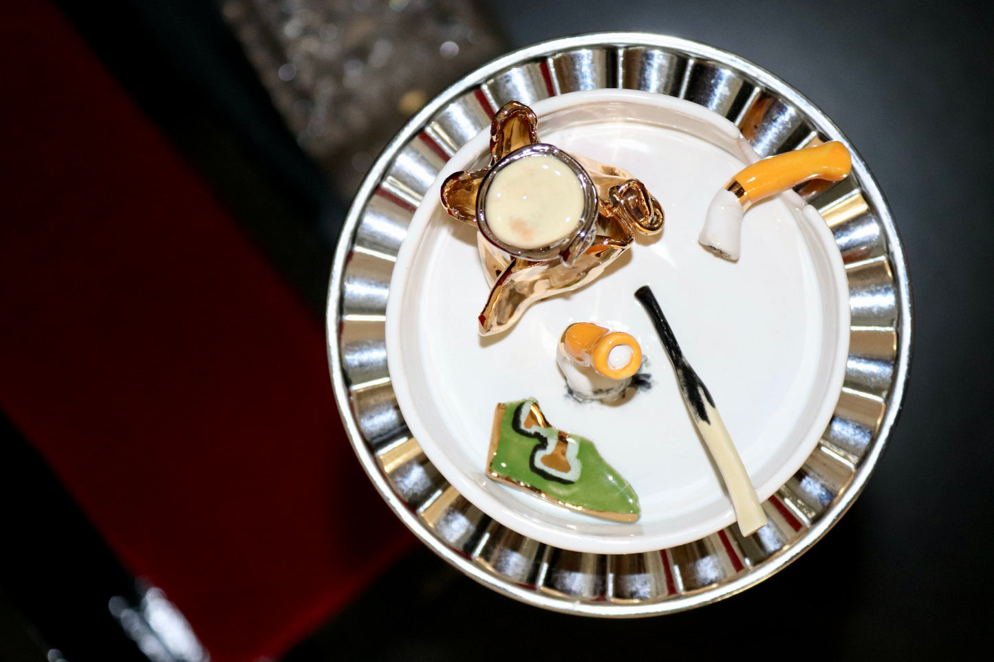 CHAMPAGNE & CIGGY'S ASHTRAY
