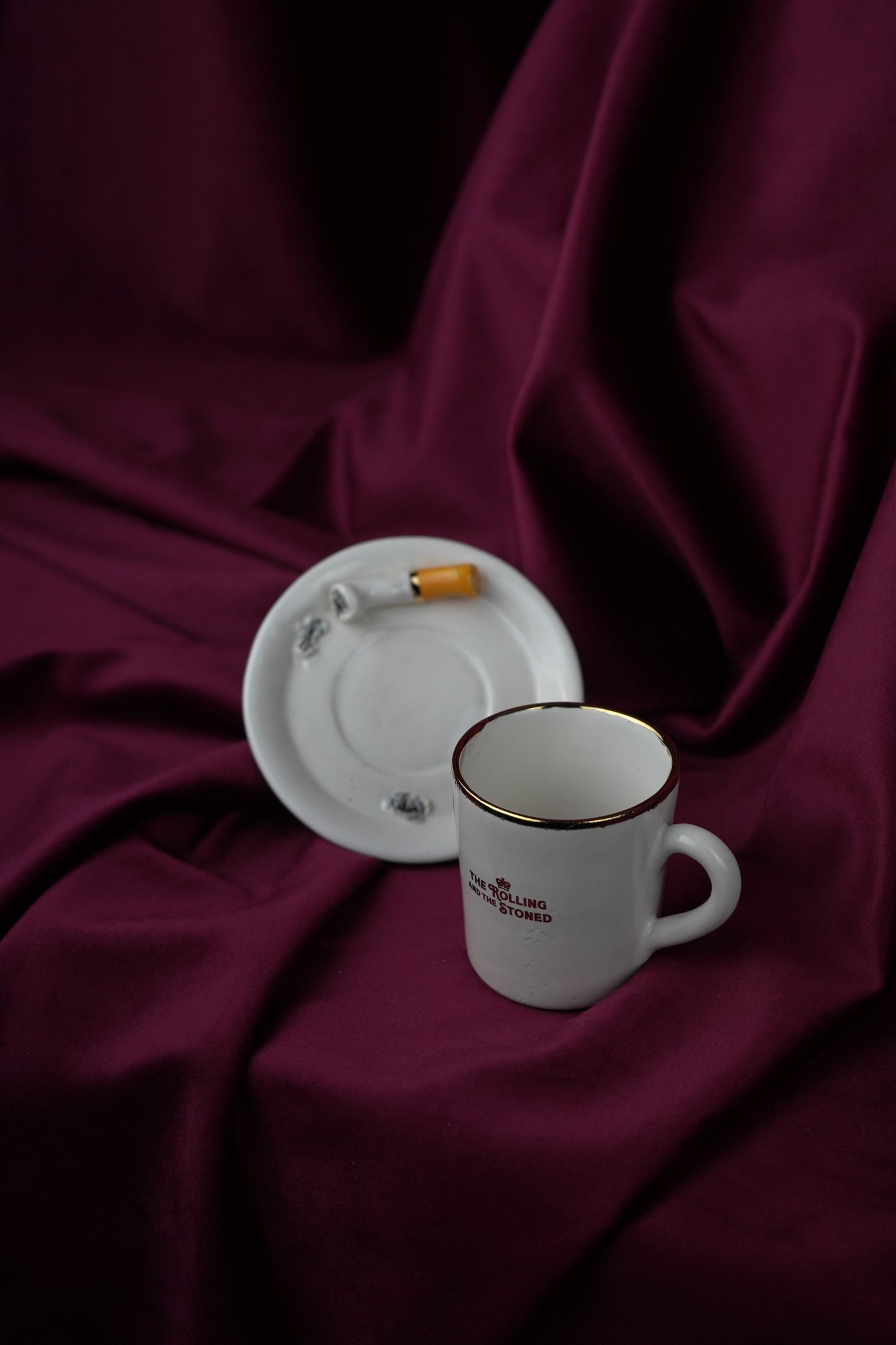 DOUBLE CIGARETTE ESPRESSO CUP & SAUCER