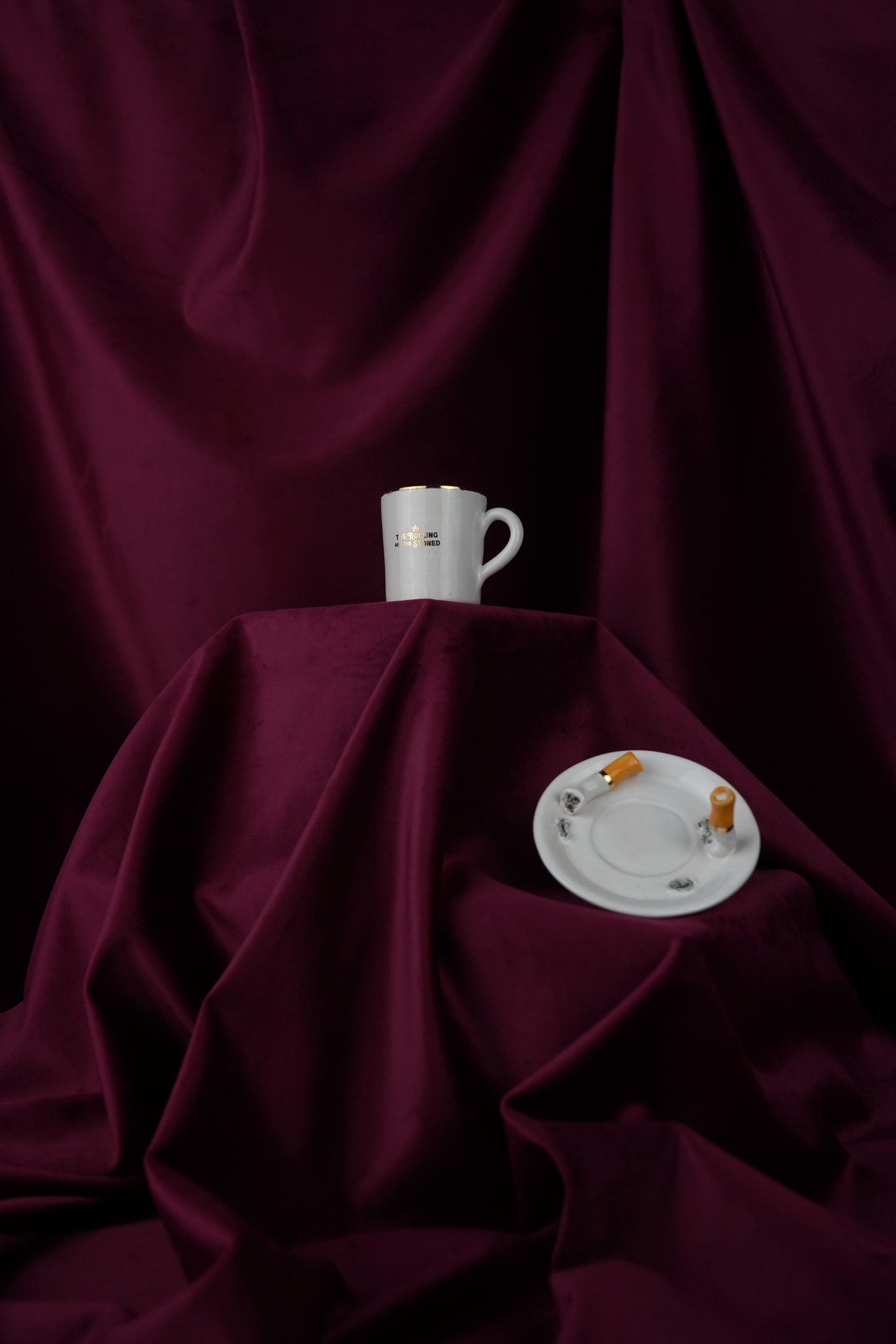 DOUBLE CIGARETTE ESPRESSO CUP & SAUCER