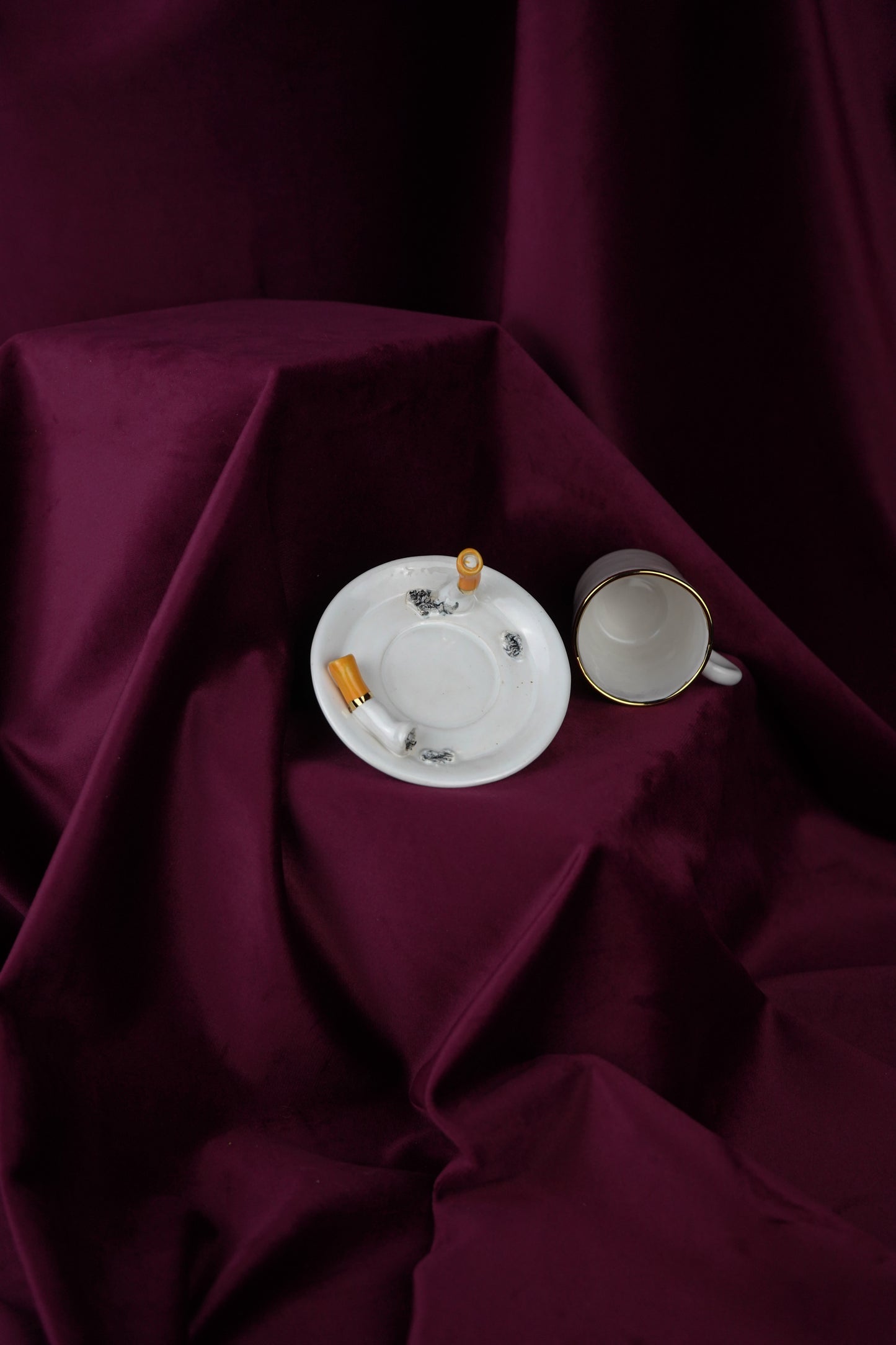 DOUBLE CIGARETTE ESPRESSO CUP & SAUCER