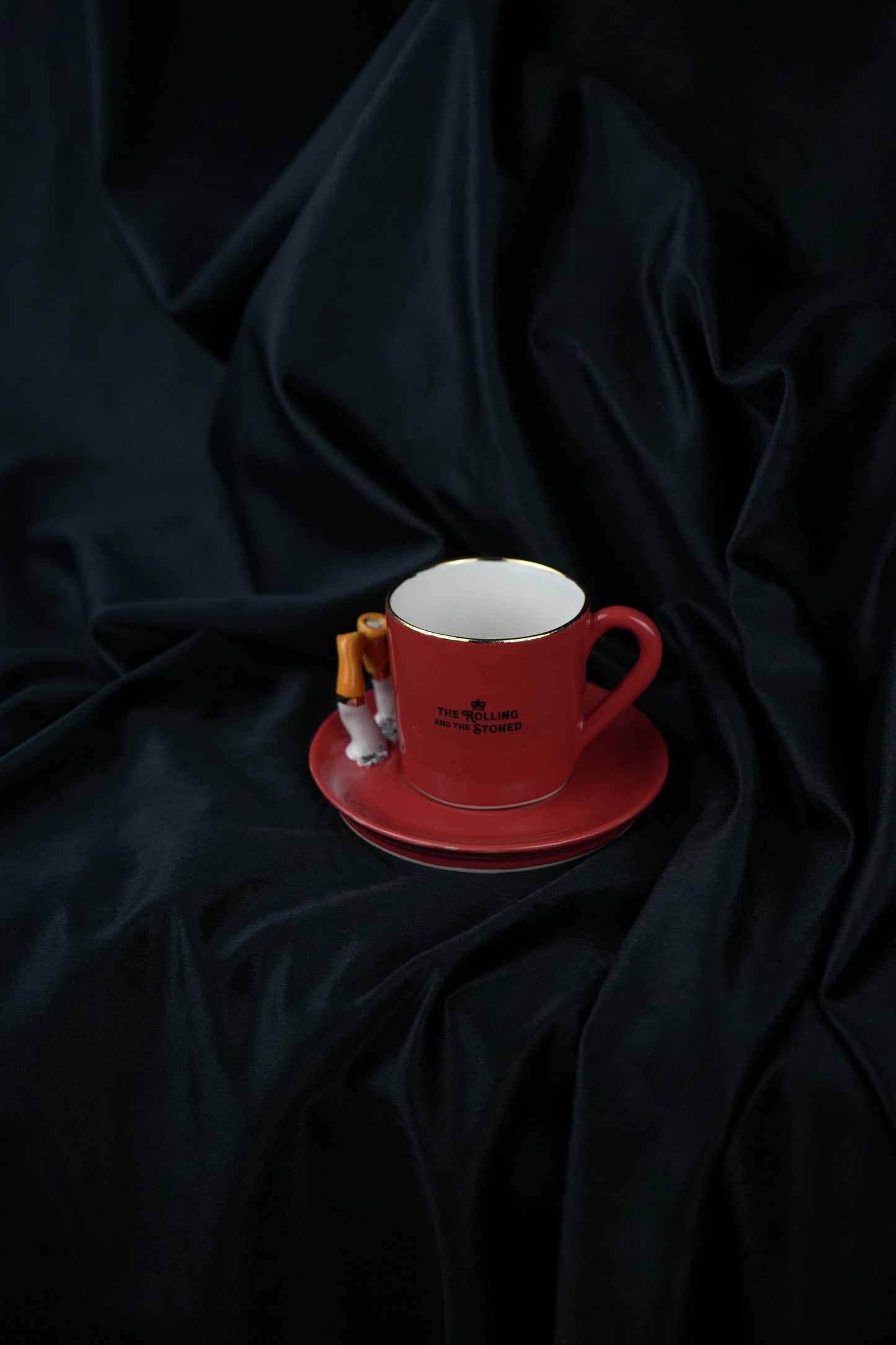 PAIR OF CIGGY'S ESPRESSO CUP & SAUCER