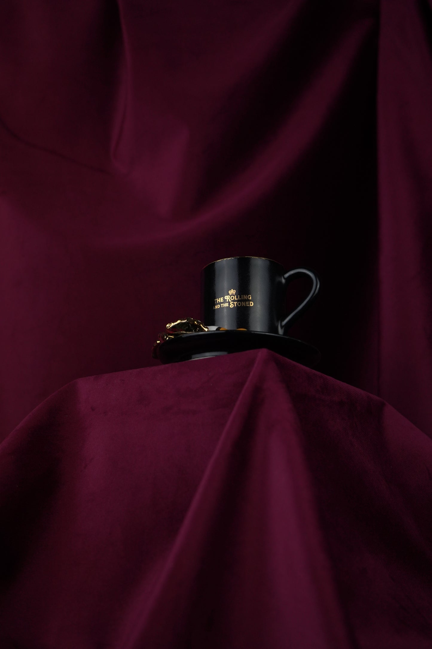 ON THE BEERS ESPRESSO CUP & SAUCER