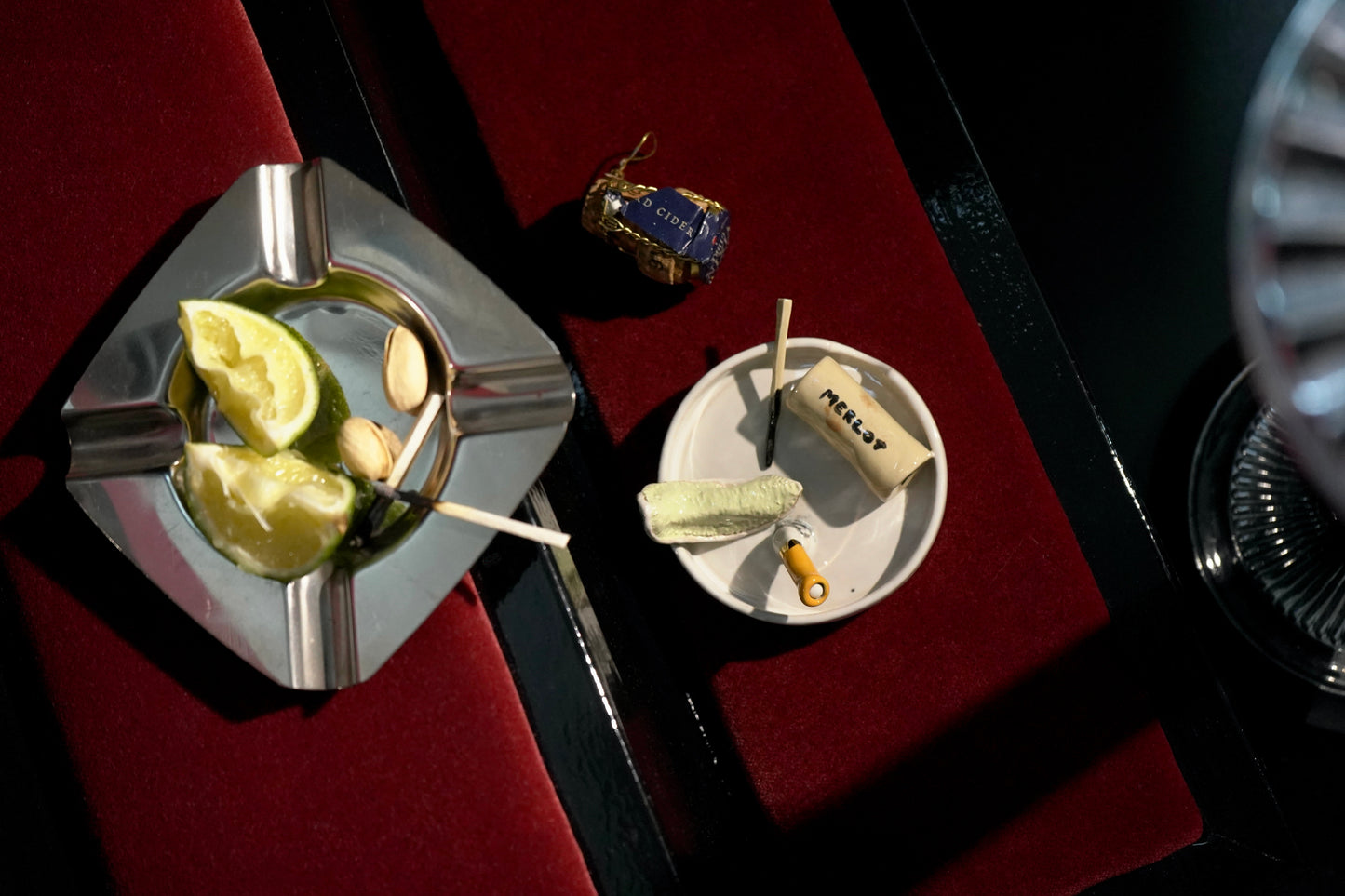 MERLOT & LIME WEDGE ASHTRAY