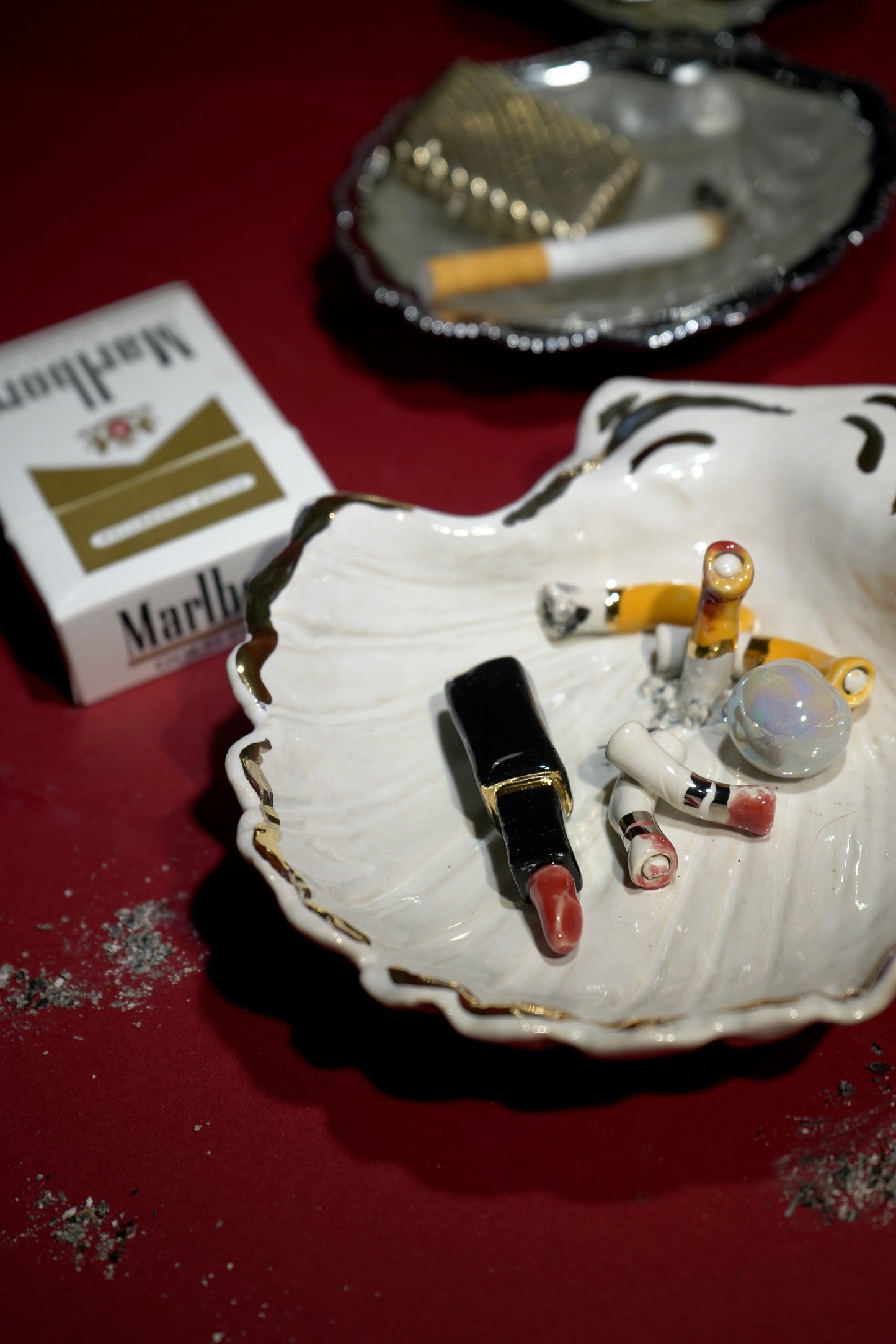 MENTHOL & LIPSTICK