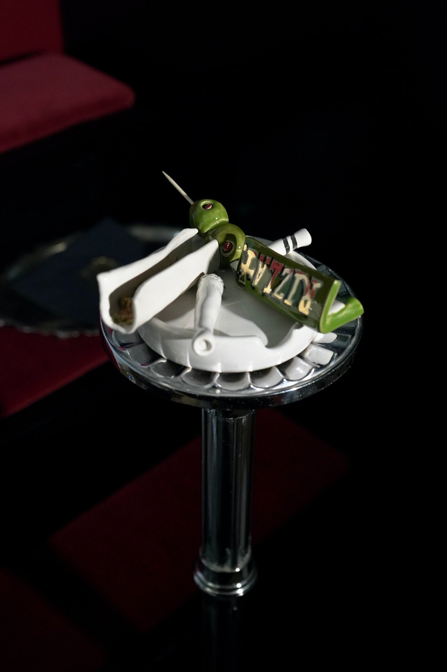 THE SMOKING OLIVE ASHTRAY