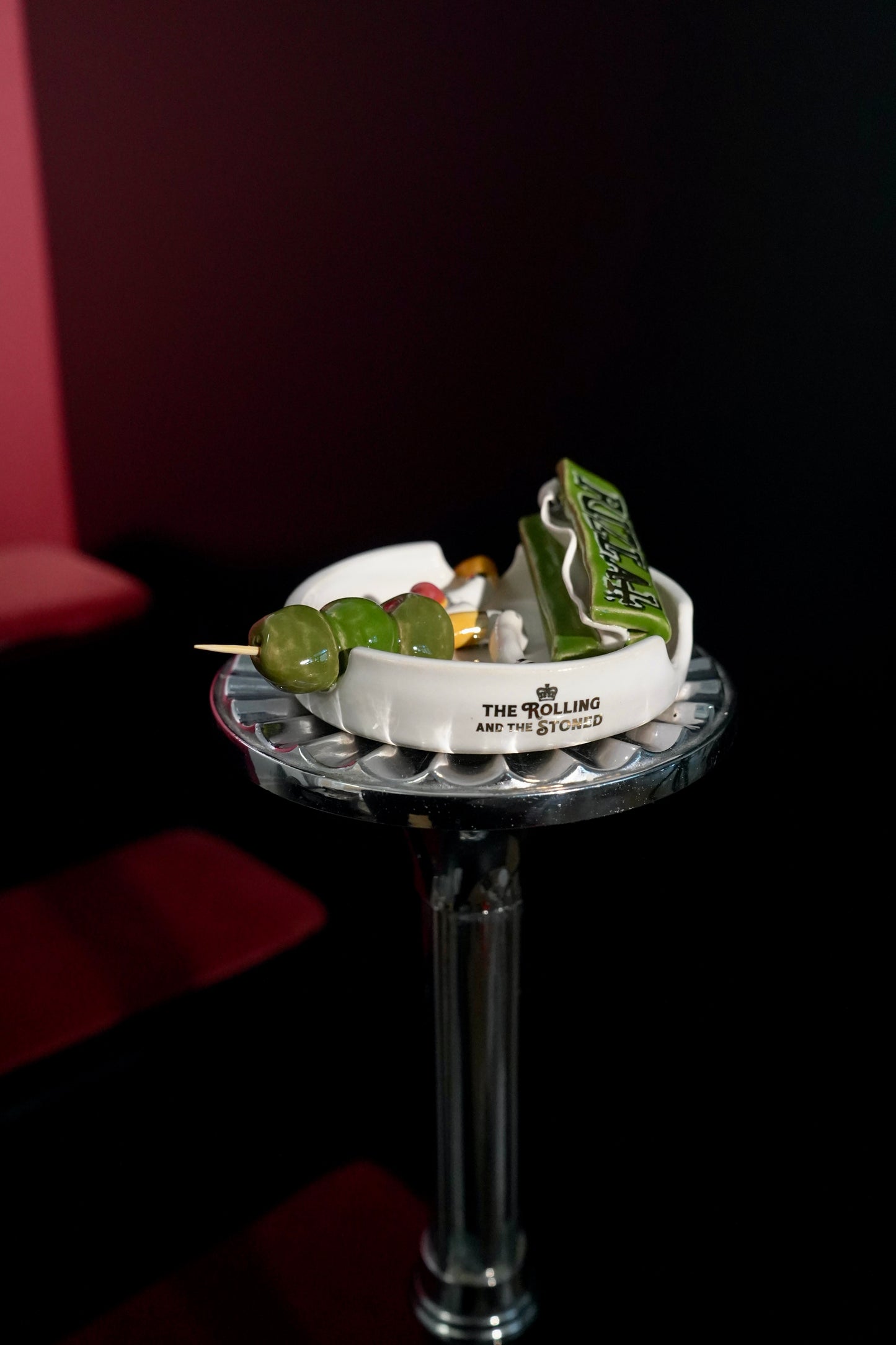 GOLDEN RIZLA ASHTRAY