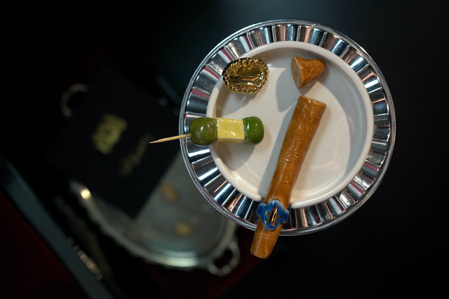 CIGAR & OLIVE ASHTRAY