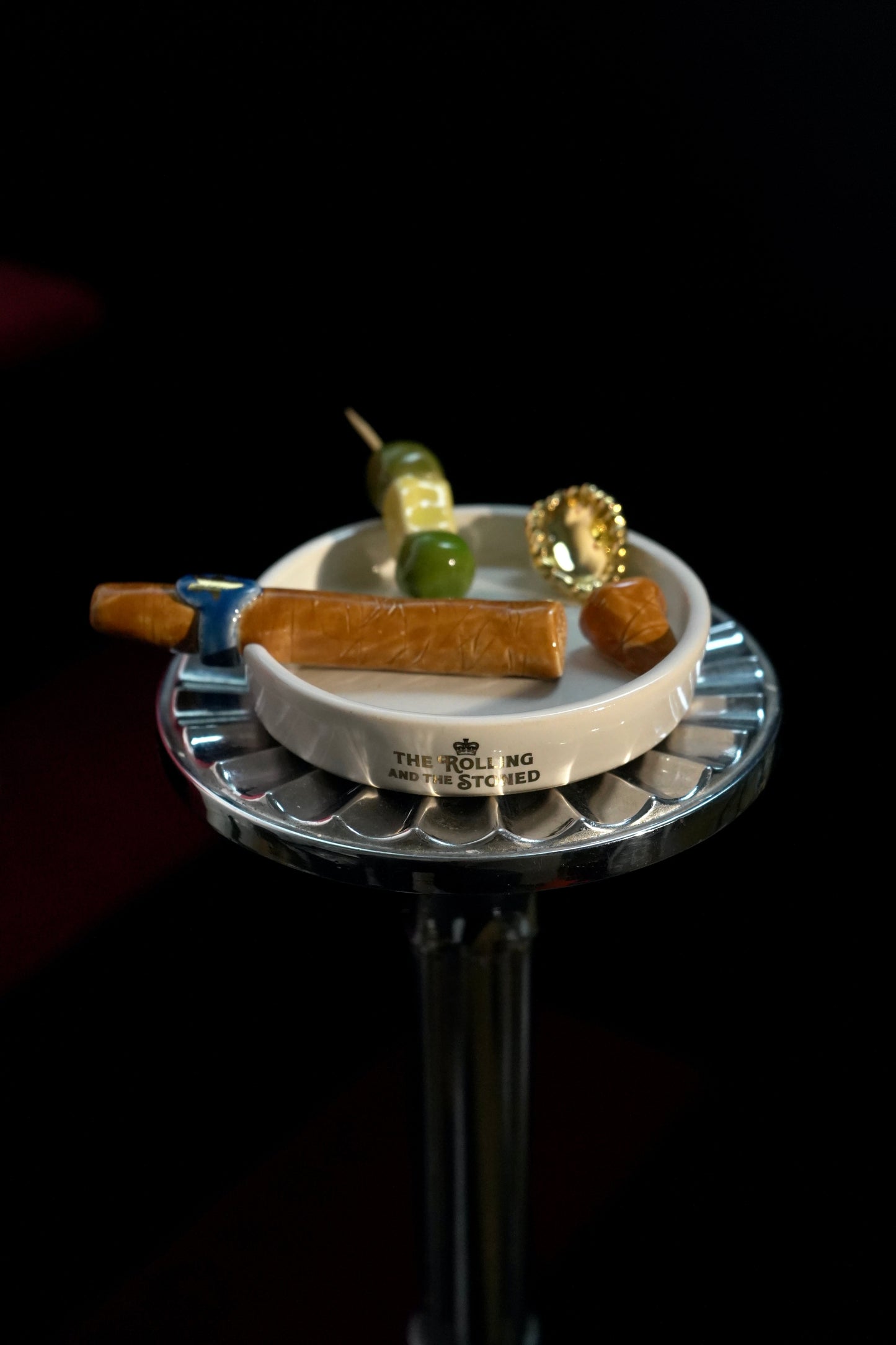 CIGAR & OLIVE ASHTRAY