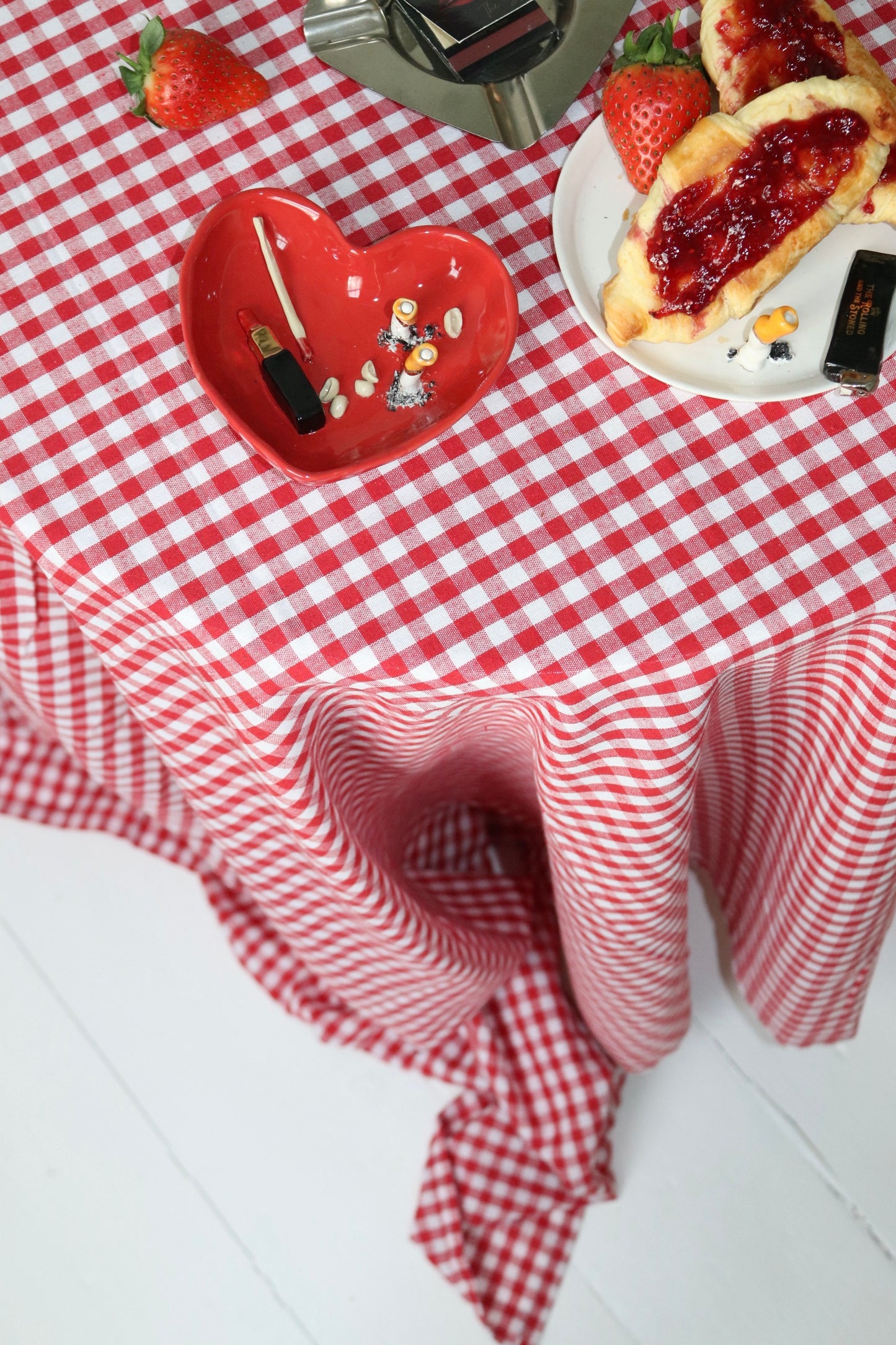 ROUNDED LIPSTICK HEART