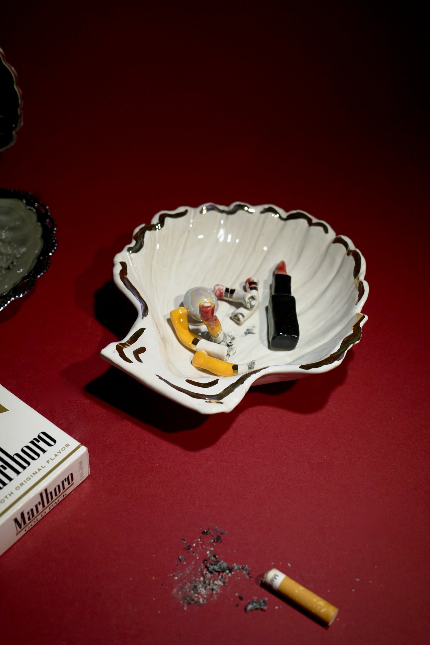 MENTHOL & LIPSTICK