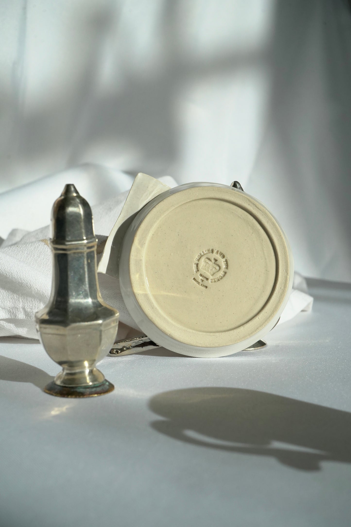 THE NOUVEAU CURL ESPRESSO CUP & RECEIPT