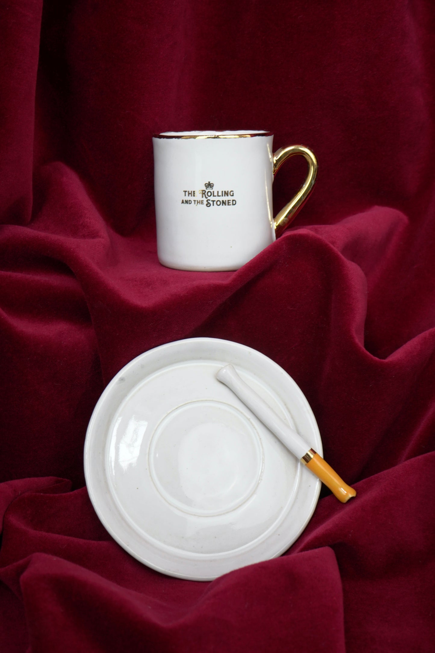 GOLDEN CIGARETTE ESPRESSO CUP & SAUCER