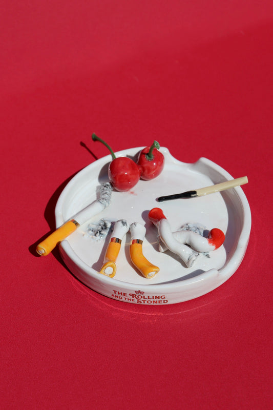 CHERRY STAIN CIGARETTES