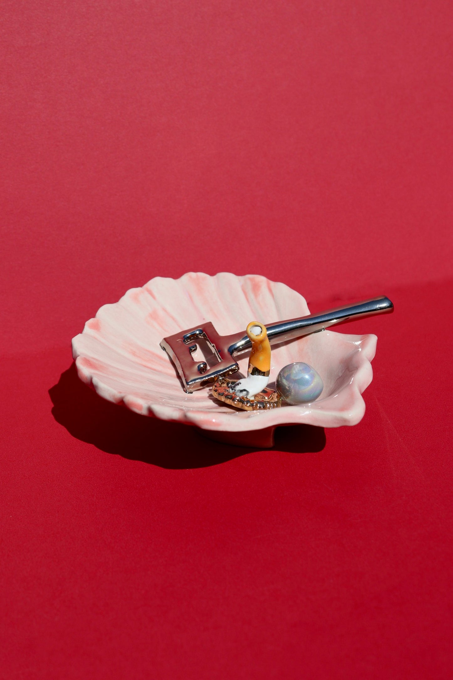 BOTTLE OPENER MEDIUM SHELL