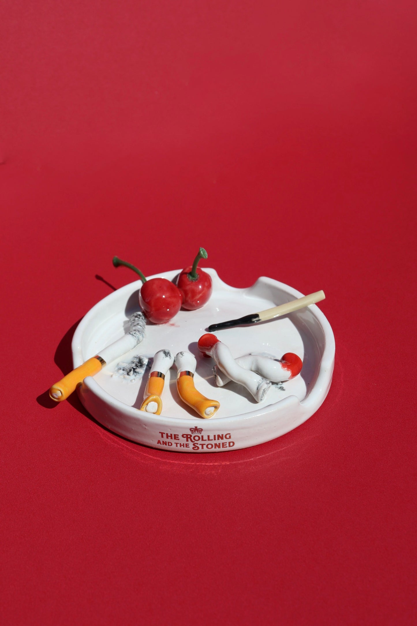 CHERRY STAIN CIGARETTES