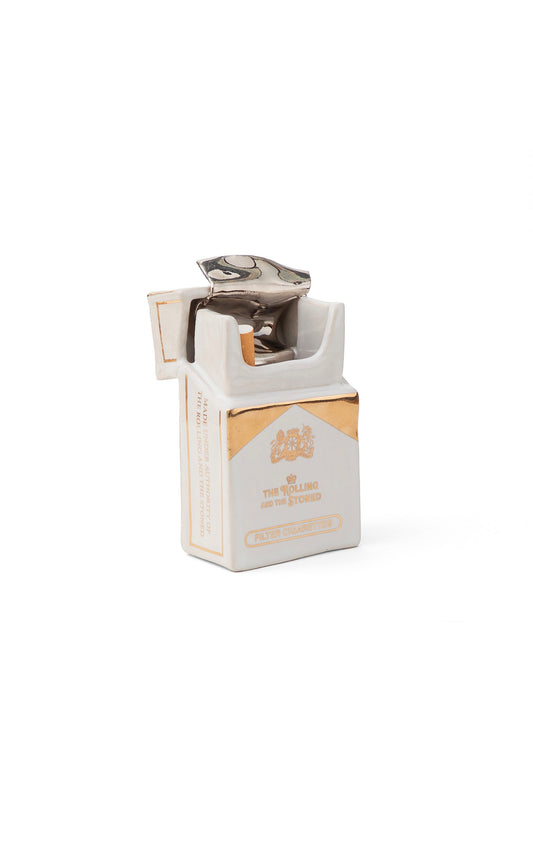 CIGARETTE PACKET HOLDER