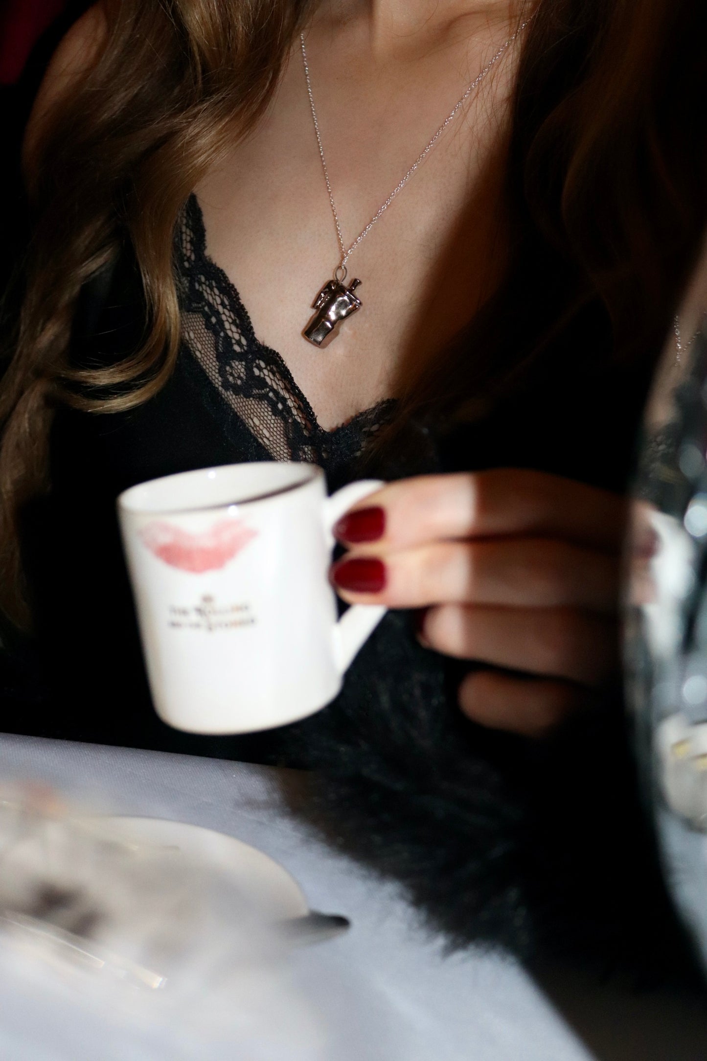 PLATINUM CAFETIÈRE NECKLACE