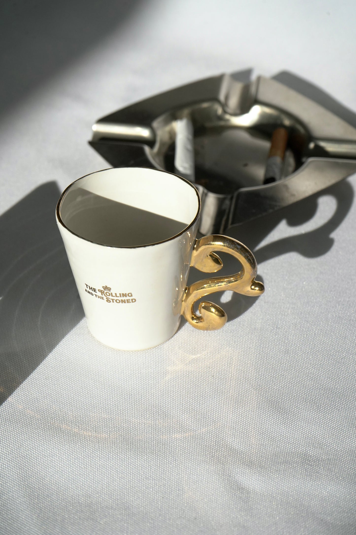 THE NOUVEAU CURL ESPRESSO CUP & SNAPPED CIGGY