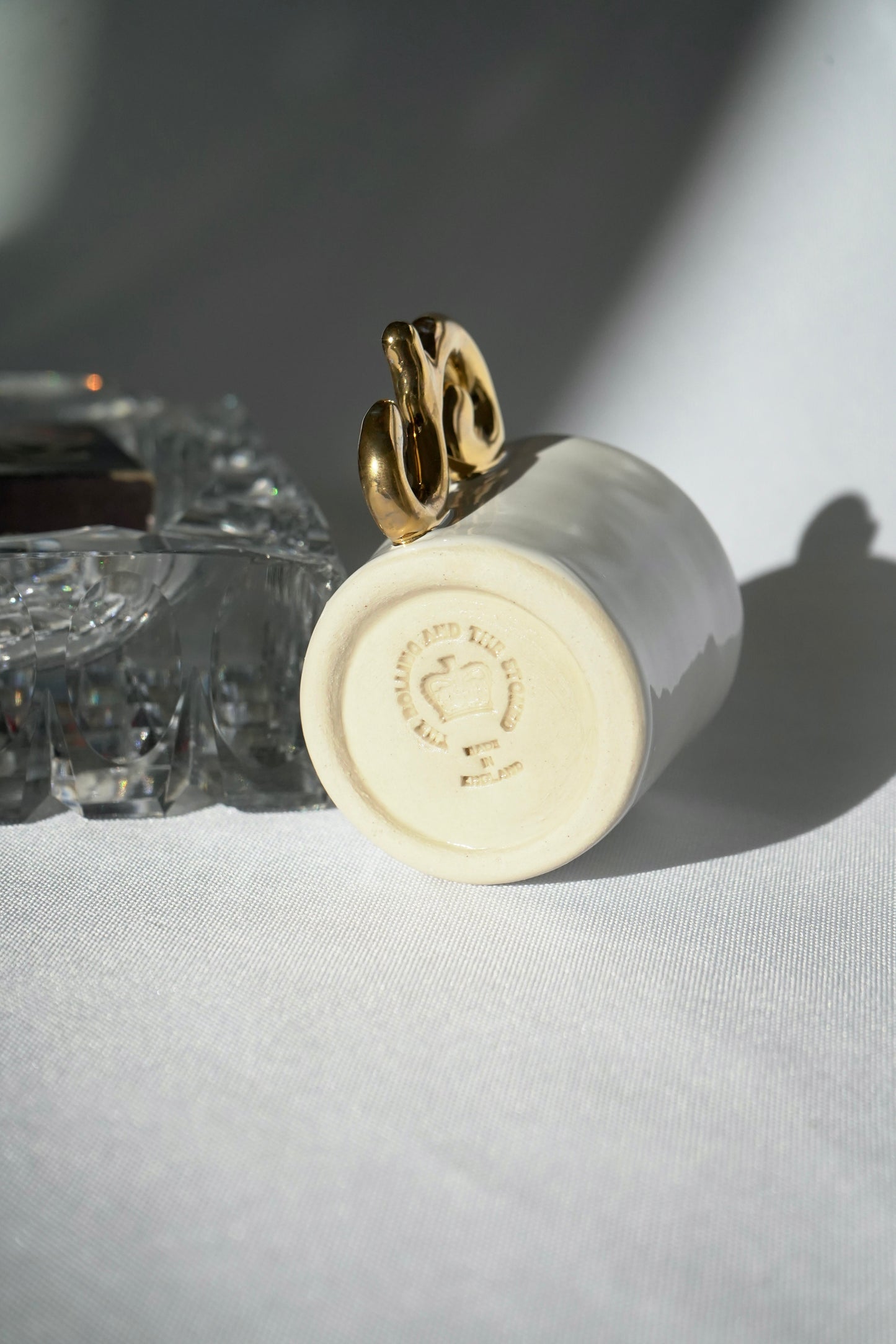 THE NOUVEAU CURL ESPRESSO CUP & CIGGY