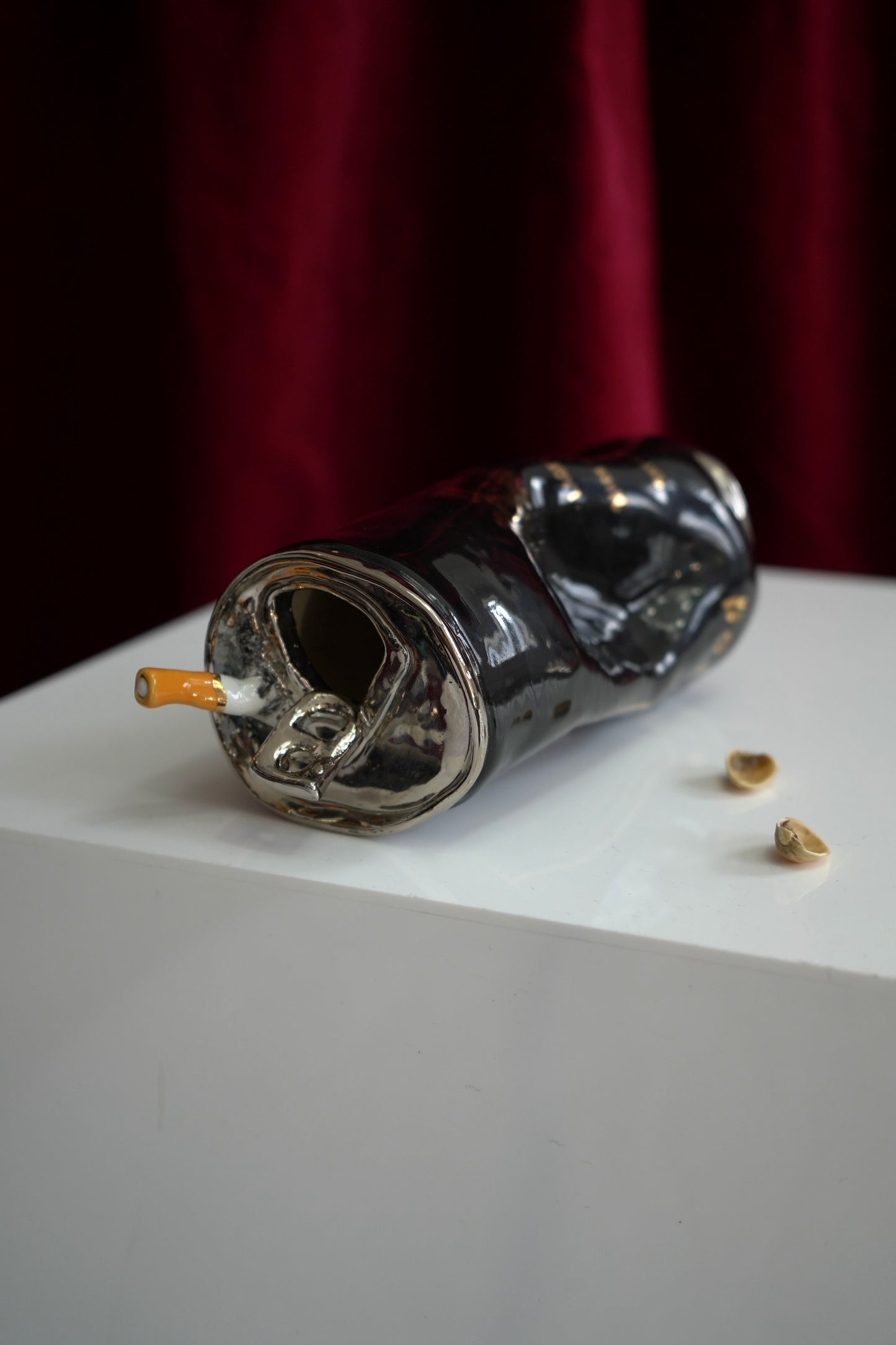 SILVER CIGARETTE BEER CAN