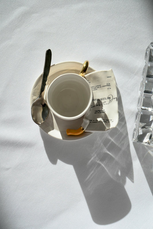 THE NOUVEAU CURL ESPRESSO CUP & CIGGY