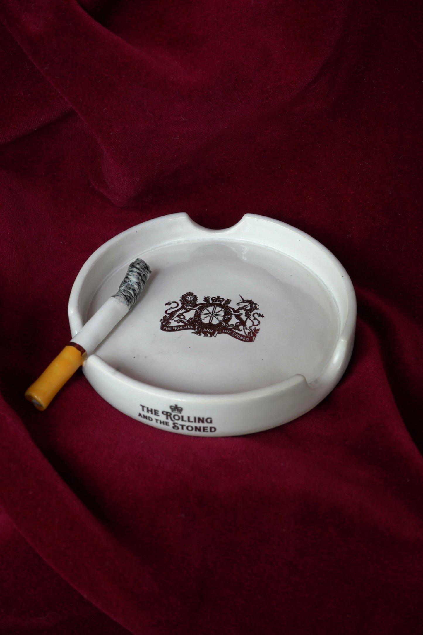 SMOULDERING CREST ASHTRAY